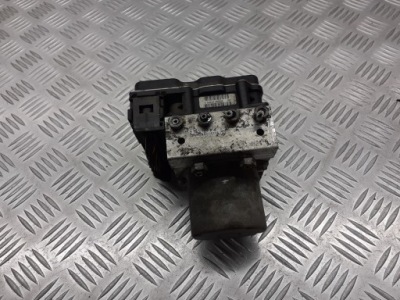 Насос abs mercedes - benz a 180 a0064314612 фото №1