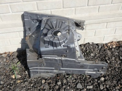 Mercedes c klasa w205 лонжерон чверть лівий перед ліва фото №1