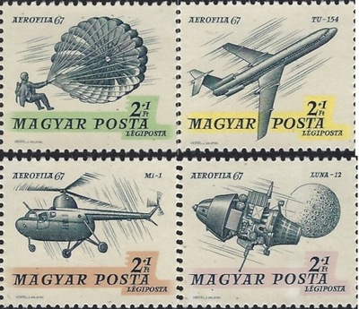 Węgry 1967 Znaczki 2351-4 ** lotnictwo spadochron