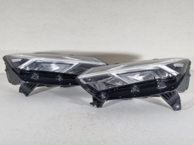 Dacia sandero iii full led лампа левая правая перед фото №1