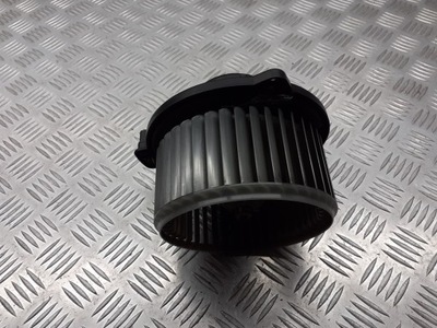 Вентилятор обдув toyota corolla e12 0130101601 фото №1