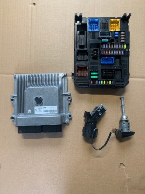 Citroen c4 iii 21- набор стартовый bsi ecu бортовой компьютер ключ замок зажигания фото №1