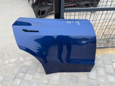 Tesla y дверь задние правое фото №1