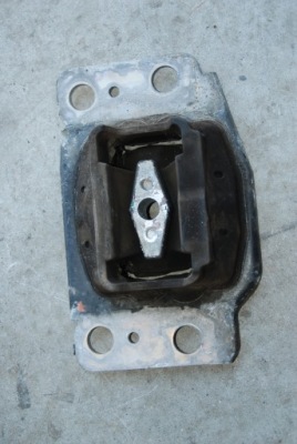 Кронштейн подушка коробки ford s-max lift 2.0 tdci 12r фото №1