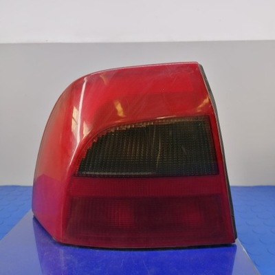 Opel vectra b лампа задня ліва фото №1