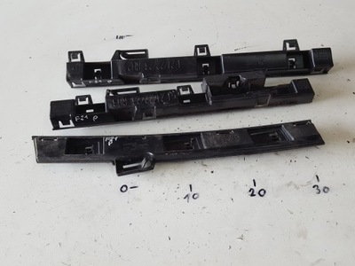 Bmw 1 f21 напрямні кріплення накладки порога праве фото №1