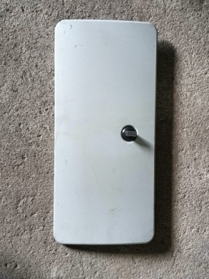 504009649 крышка бардачка iveco stralis фото №1