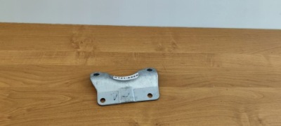 Mazda 323 mx3 кронштейн кронштейн глушителя выхлоп фото №1