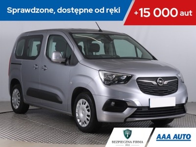 Opel Combo 1.2 Turbo, L1H1, 5 Miejsc