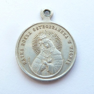 II RP - Medalik M. B. Ostrobramska w Wilnie. (159)