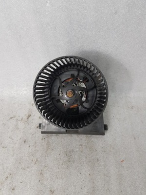 Volkswagen оригинальный номер h35657880e вентилятор обдув фото №1