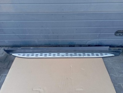 Mercedes gle w166 w292 молдинг порог правая a1666980225 фото №1