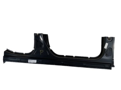 Mercedes cla w117 kombi порог правый блок двигателя фото №1