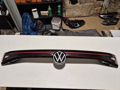 Vw id 4. лампа задняя, накладка. фото №1