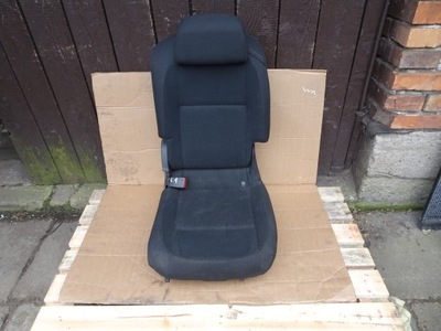 Skoda roomster сидіння лівий задня фото №1