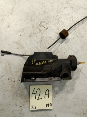 Mercedes a170 w168 1687201435 замок двері правий перед фото №1