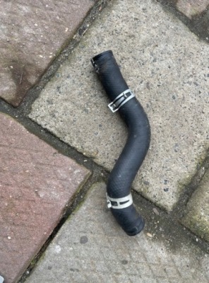 Lexus rx300 rx iv 2.0t 238km воды трубка шланг радиатора 2019r фото №1