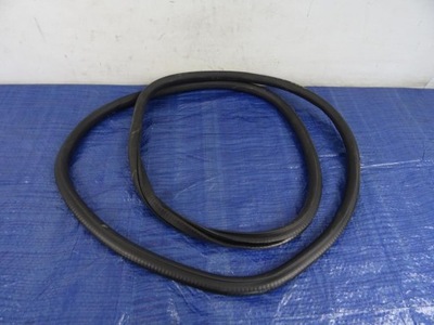 Прокладка двері лівий задня mercedes w247 фото №1