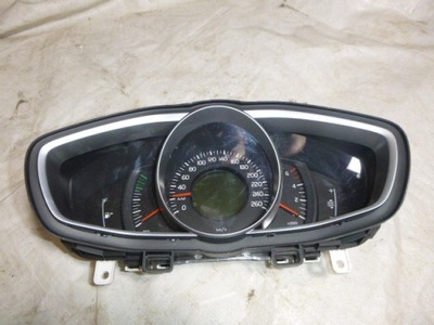 Volvo v40 лічильник прилади 31314481 фото №1