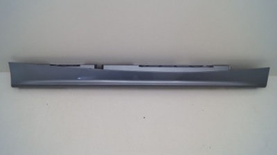 Bmw 1 e87 5d 04-07 поріг правий молдинг поріг права фото №1