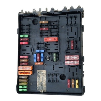 Коробка предохранителей skoda octavia 2 - 1k0937124k фото №1