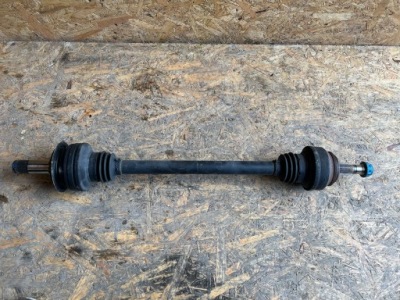 Привідний вал ліва права задня mercedes w213 a2133505401 fv фото №1