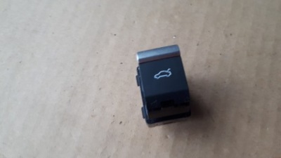 A4 b9 8w s4 кнопка крышки багажника 4m0959831a фото №1