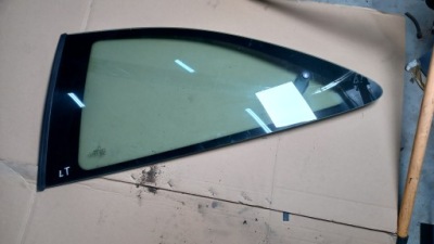 Стекло кузовная левая citroen xsara 1.4b 01r фото №1