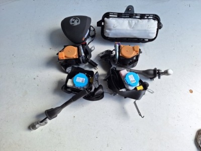 Opel insignia b 17-20 подушка безопасности набор фото №1