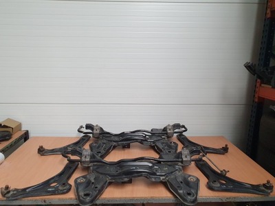 Подрамник подрамник подрамник стабилизатор peugeot 208 i фото №1