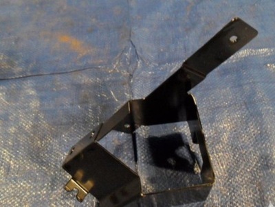 Vw crafter sprinter лист кронштейн фото №1