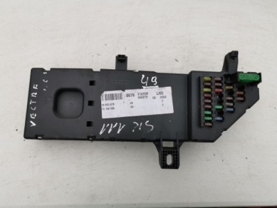 Коробка предохранителей bsi 13193588nd opel vectra c фото №1