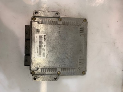 Бортовий комп'ютер двигуна renault 0281010297 8200048297 фото №1