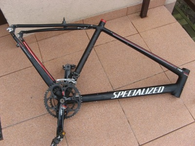 RAMA ROWEROWA SPECIALIZED.