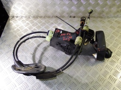 Вибірник троси перемикання передач renault scenic ii lift 1.9dci 8200788671 фото №1