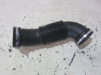 Bmw x1 f48 xdrive b46 шланг патрубок труба повітря резонатор 7619268 1105885 фото №1