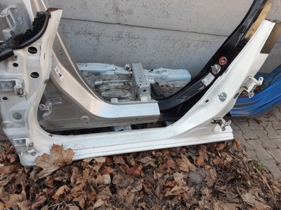 Nissan note ii e12 чверть поріг лівий блок двигуна фото №1