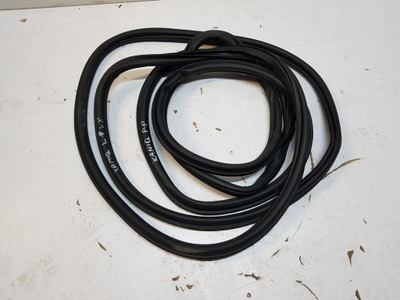 Skoda kamiq прокладка кузовная правая левая фото №1