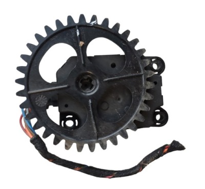 Моторчик обдув opel meriva b insignia a 52437251 фото №1