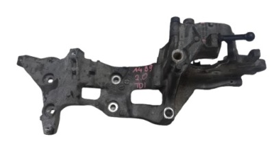 Audi a4 b9 2.0 tdi кронштейн двигуна 04l903143d фото №1