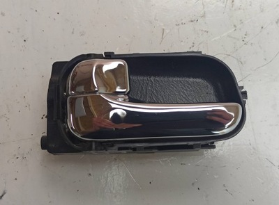 Ручка левая задняя внутренняя nissan primera фото №1