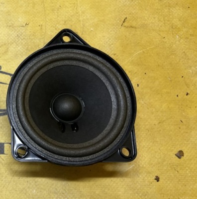 Динамик салона кабины porsche macan 95b фото №1