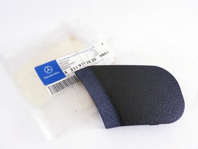 Заглушка поперечина правый перед mercedes w211 2119182830 фото №1