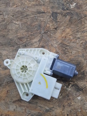 Skoda rapid 5j моторчик стекло левый задняя фото №1