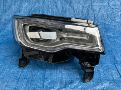 Jeep grand cherokee wk2 lift правая лампа ксенон фото №1