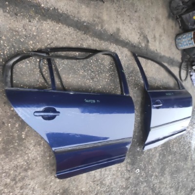 Дверь правое правый задняя задние skoda superb i фото №1