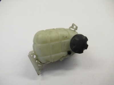 Bmw f22 бак расширительный 7609468 фото №1