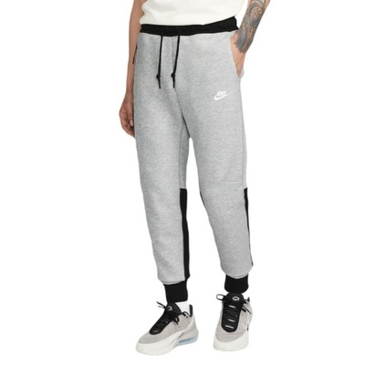 NIKE Spodnie Dresowe Męskie Sportswear Tech Fleece M