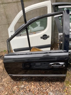 Chrysler grand voyager iv двері передні ліва фото №1