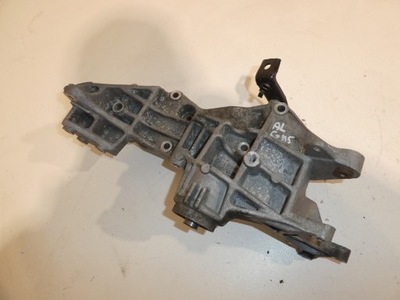 Кронштейн генератора audi a4 passat b5 058145523d фото №1